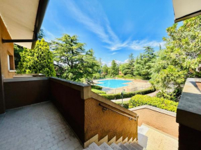 Crono Apt-200m dal Lago Di Garda con piscina